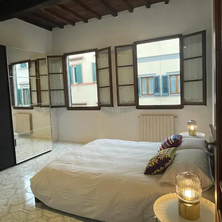 Michelangiolo شقة