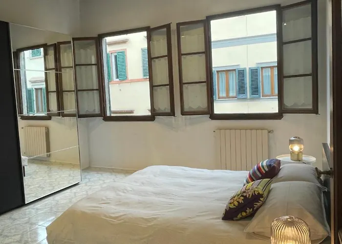 Michelangiolo Apartment